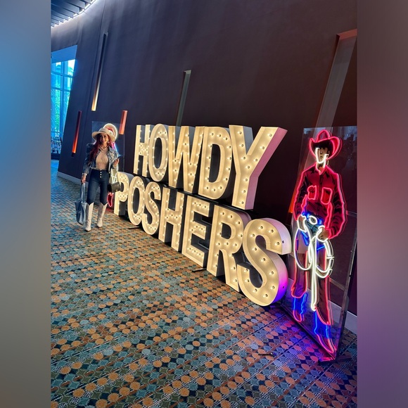 PoshFest 2024 Nashville 🤠👢 - Picture 3 of 13